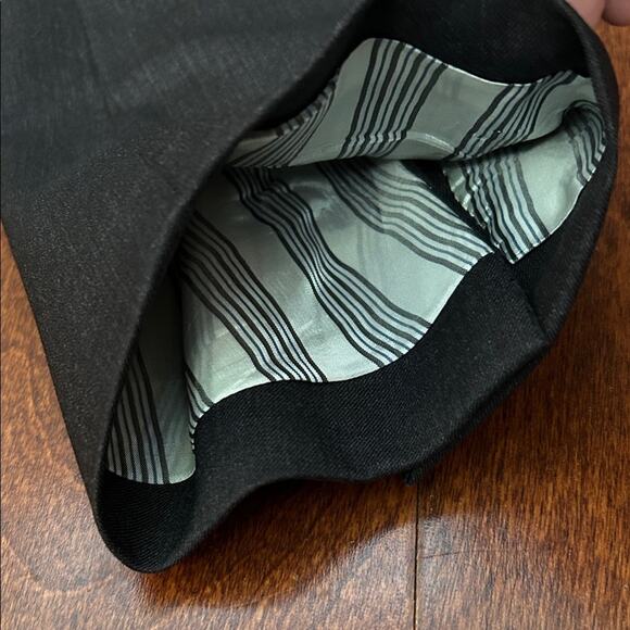 Brooks Brothers Charcoal Gray 100% Wool Blazer, Size 38R - Picture 4 of 16